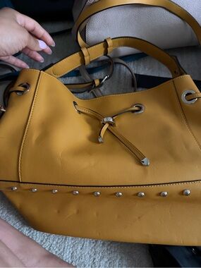 Zara | Bags | Zara Butterfly Shoulder Bag | Poshmark display picture 1